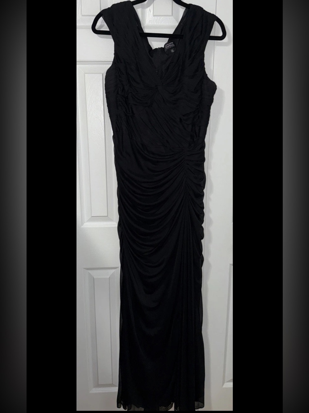 Adrianna Papell Black Ruched V-Neck Maxi Dress